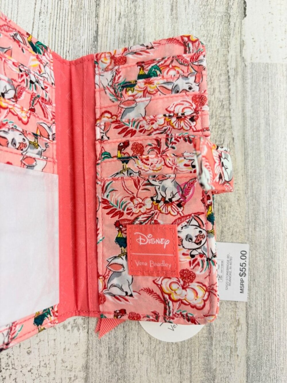 Vera Bradley Disney Moana Pua Hei Hei RFID Finley Wallet NWT - Picture 7 of 9